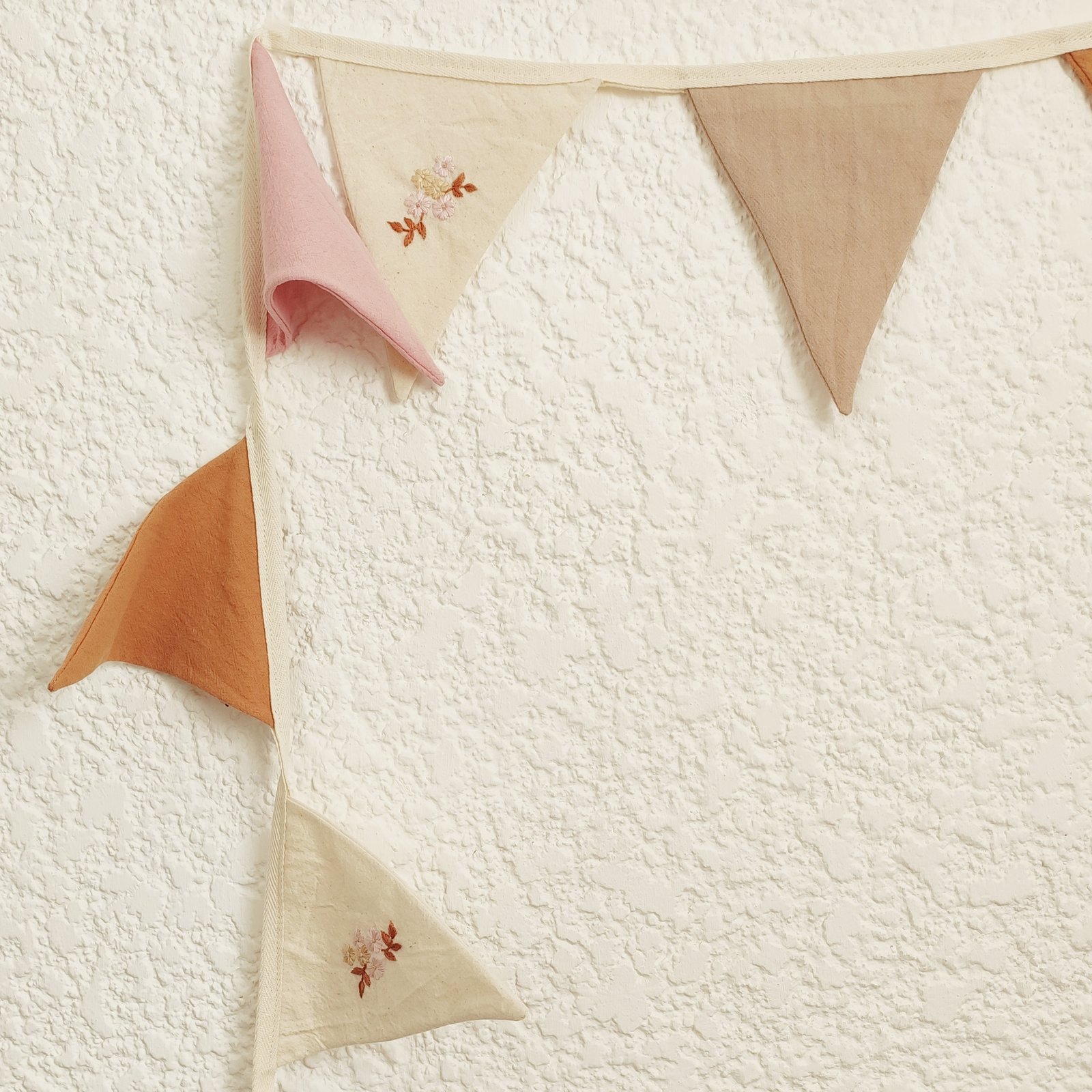 Banderín Bordado - Flores